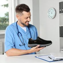 Lade das Bild in den Galerie-Viewer, Orthopädischer &amp; wasserdichter Schmerzlinderungs-Schuh - FeelFree - Unisex
